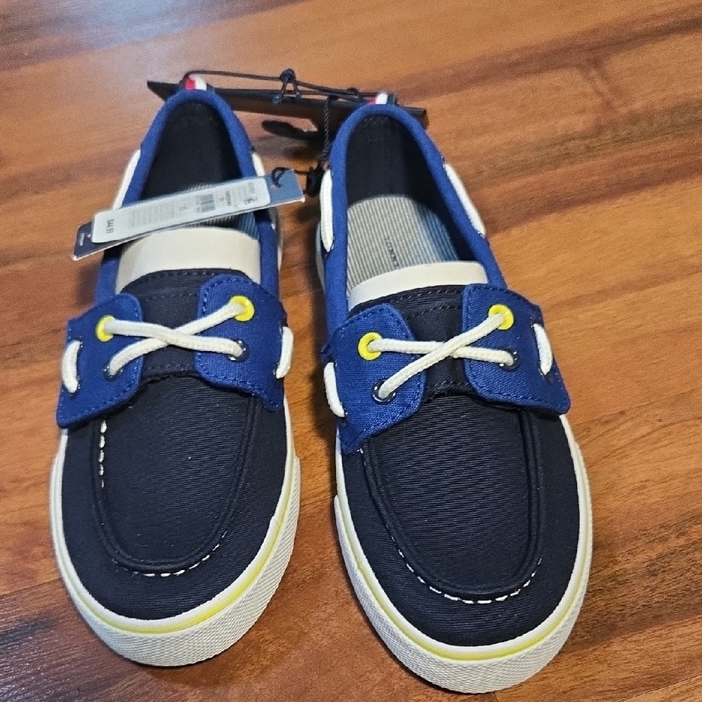 Tommy Hilfiger Blue and White Kids Boat Shoes Loaf  Nwt Size 13